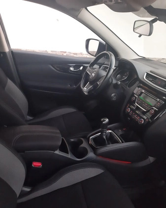 Nissan Qashqai cena 60900 przebieg: 175000, rok produkcji 2018 z Dobrzyca małe 154